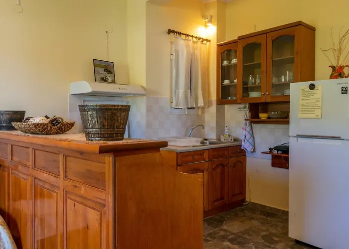 Naftis 아파트호텔 펠레카스