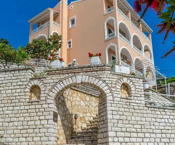 Apartahotel Naftis
